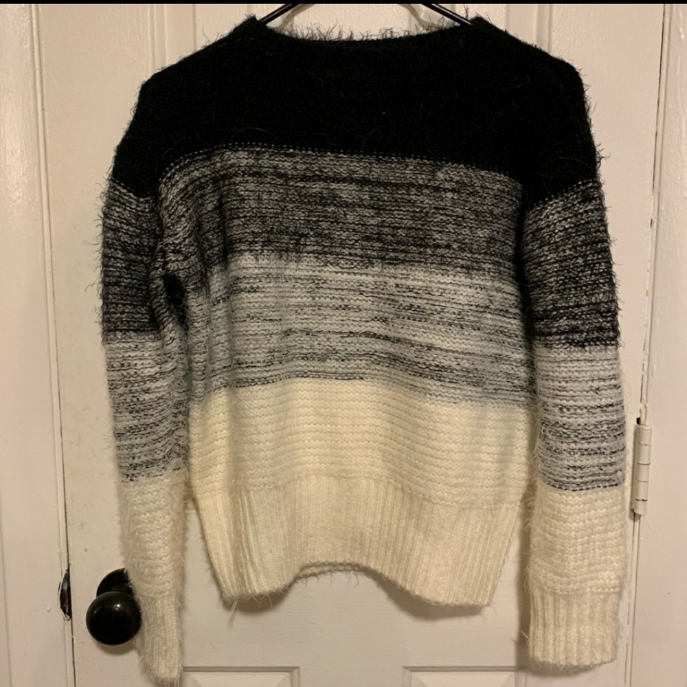 Collective Concepts Sweater | XS